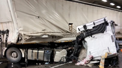 Erkenek Tüneli’nde trafik kazası: 1 ağır yaralı