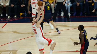 Alperen'in double-double'ı galibiyet getirdi