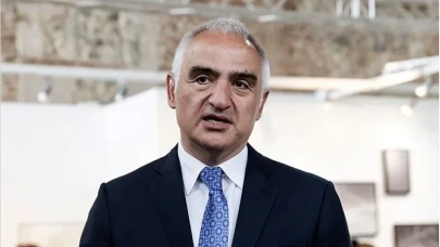 Bakan Ersoy'dan Sırrı Süreyya Önder için taziye mesajı