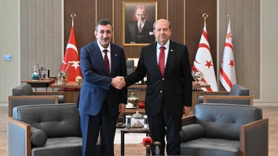Cumhurbaşkanı Yardımcısı Yılmaz KKTC Cumhurbaşkanı Tatar ile görüştü