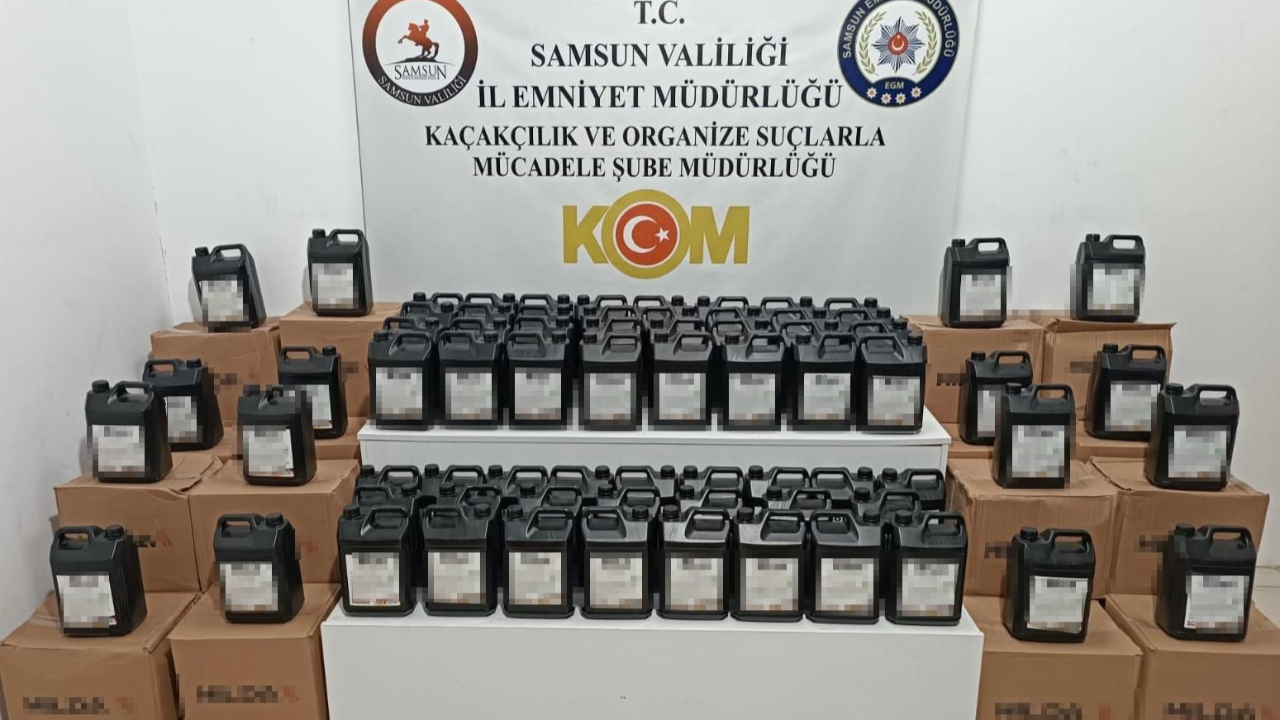 Samsun'da bir araçta 1 ton etil alkol ele geçirildi