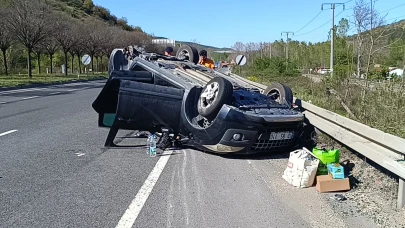 Bilecik'te çarpışan otomobillerden biri takla attı! 1 yaralı