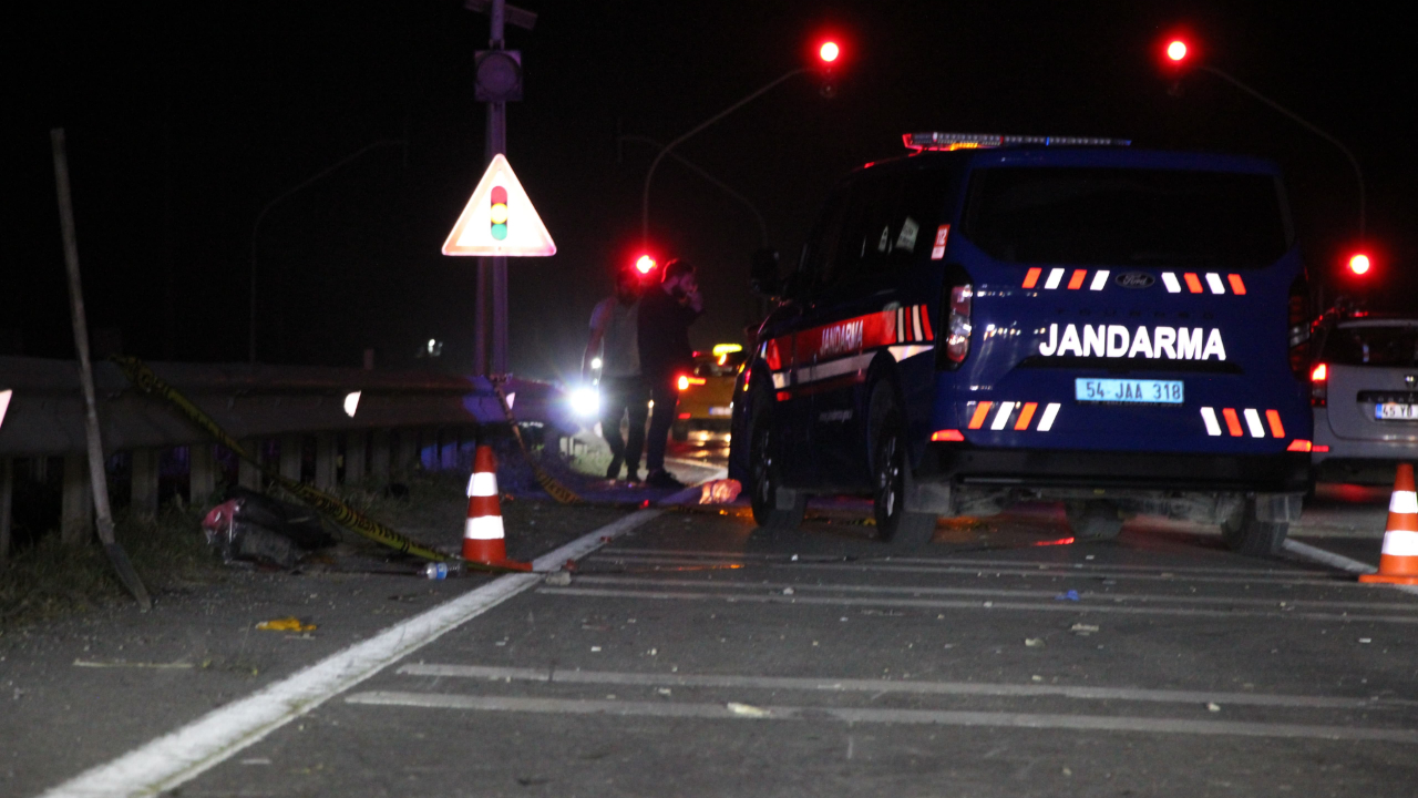 Sakarya’da elektrikli bisiklet ile motosiklet çarpıştı: 1 ölü, 1 yaralı