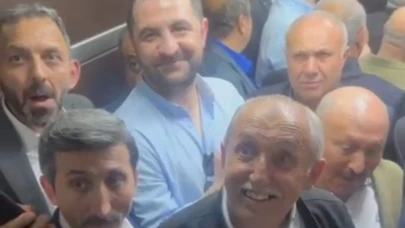 Bursa'da düğüne gelen davetliler asansöre 10 kişi binince mahsur kaldılar!