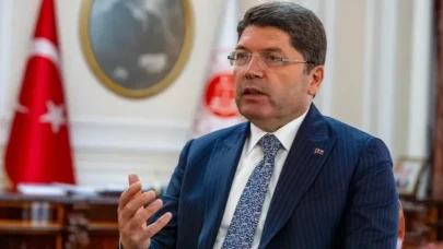 Bakan Tunç 5 Mayıs Noterler Günü'nü kutladı