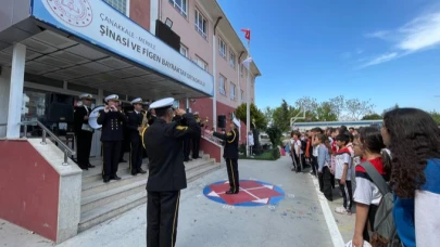 Çanakkale Boğaz ve Garnizon Komutanlığı Bandosu'ndan coşkulu tören