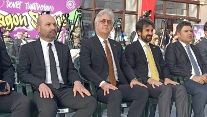 "Vagon Sahne" perdelerini açıyor