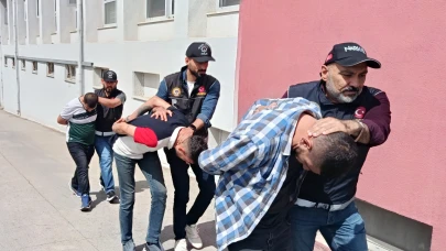 Adana'da kilolarca uyuşturucu ele geçirildi