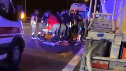TEM'de arıza nedeniyle araçtan inen 2 kişiye tır çarptı