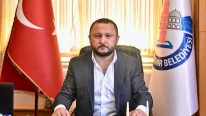 Başkan Özel İYİ Partili yardımcısını görevden aldı!