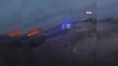 Gaziantep'te 2 araç kafa kafaya çarpıştı: 1 ölü, 2 yaralı