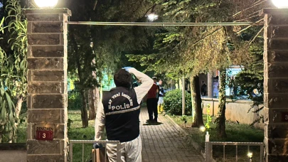 Kadıköy’de apartman dairesinde yangın: 1 kişi hayatını kaybetti