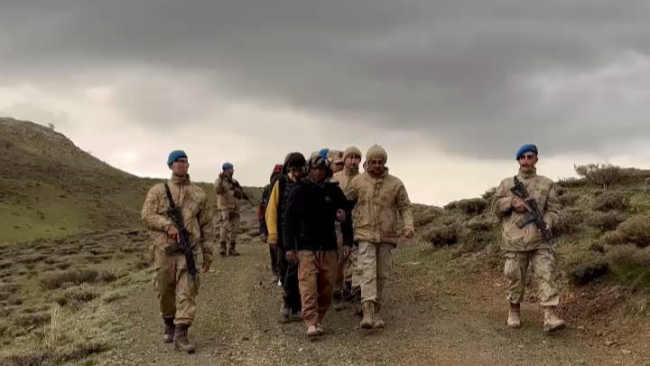 Erzurum'da düzensiz göçmen operasyonu
