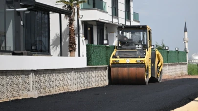 Sarımeşe Mahallesi'ne 750 tonluk asfalt