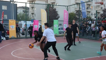 Bursa Uluslararası Spor Festivali’nde ‘sokak basketbolu’ rüzgarı