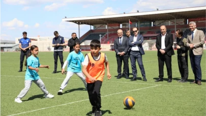 Alaca'da çocuklar oyun şenliğinde buluştu