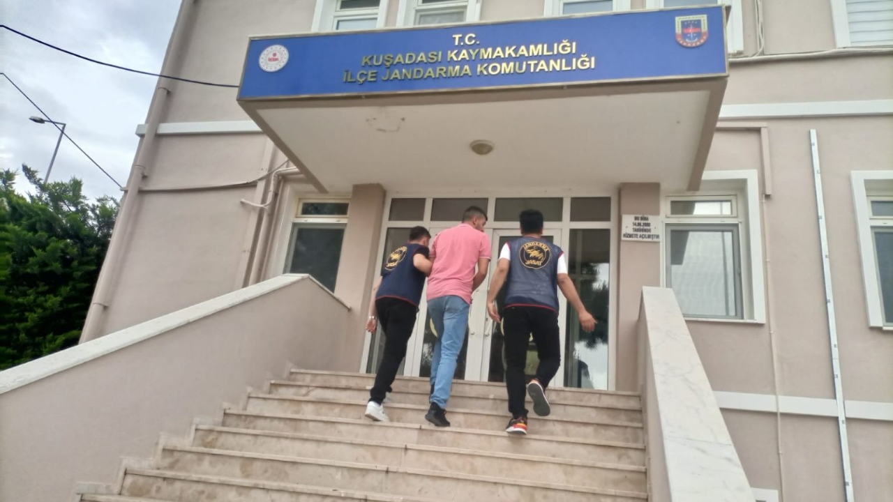 Uyuşturucu suçundan aranan şahıs Kuşadası’nda yakalandı