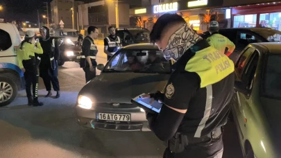 Bursa’da ‘dur’ ihtarından kaçan alkollü sürücüye ceza
