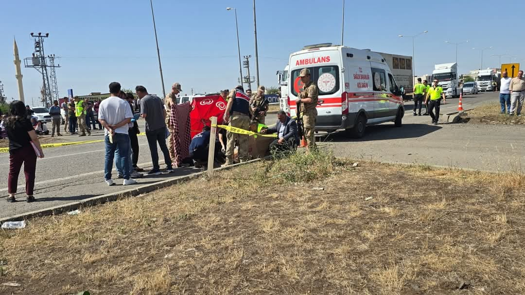Cizre'de kamyonetin çarptığı öğrenci hayatını kaybetti