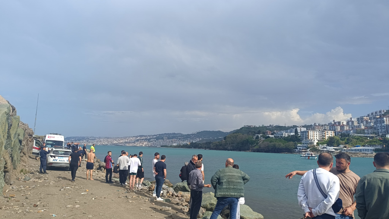 Trabzon'da serinlemek için denize giren 2 çocuk boğuldu