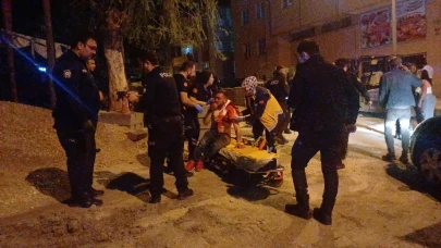 Çorum'da iki kişi birbirini bıçakladı