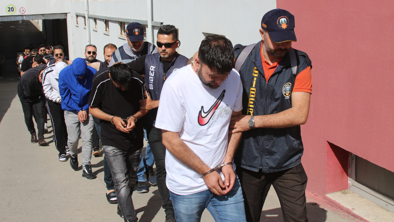 Adana merkezli 20 ilde Kayhanlar suç örgütüne operasyon! 55 tutuklama