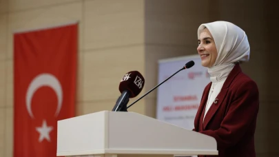 Bakan Göktaş Ebeveynlik Zirvesi’nde