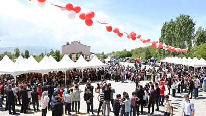Muş'ta "7. Lale Festivali" coşkusu