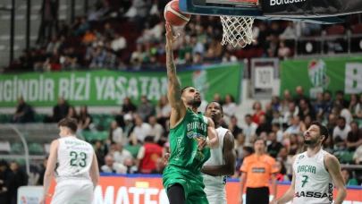 Bursaspor Basketbol, Darüşşafaka'yı mağlup etti