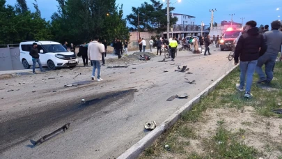 Iğdır'da otomobilin çarptığı motosikletli hayatını kaybetti