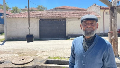 Köylü 100 yıldır su ihtiyacını bu kuyudan karşılıyor