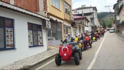 Amasya'da kadınlardan elektrikli motorlarla "Anneler Günü" konvoyu
