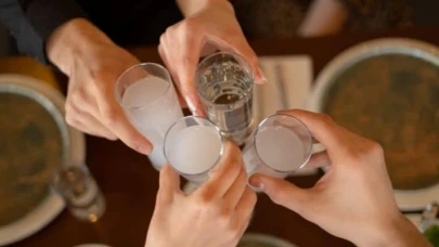 Bir rakı grubu daha zamdan nasibini aldı!