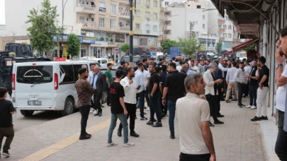 Şırnak'ta mahallede başlayan kavga caddeye taştı! 2 yaralı