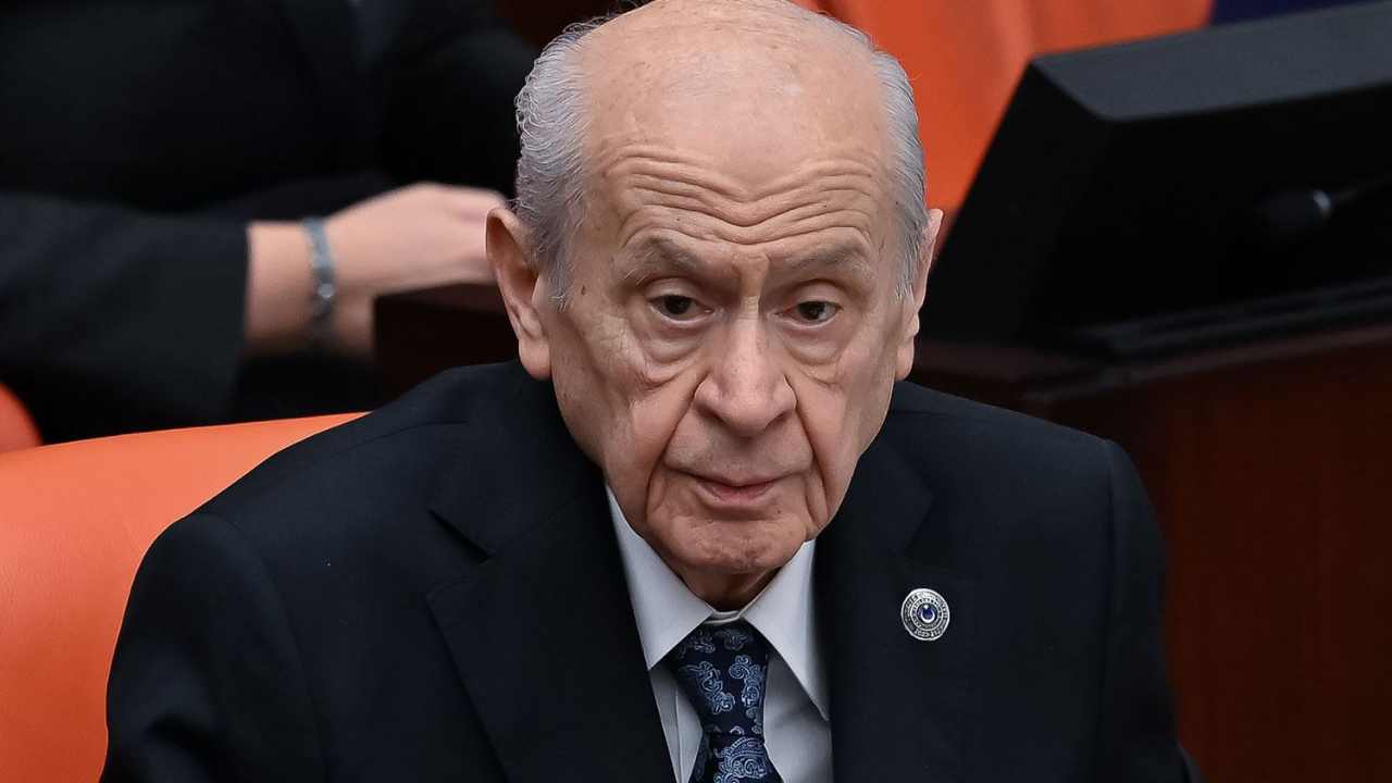 Bahçeli'den PKK'nın fesih kararına ilişkin ilk açıklama! "Nihayet tomurcuklar çiçek açtı"