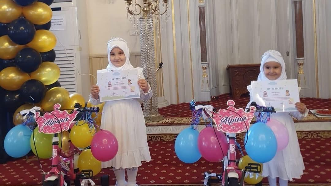 Türkeli'de minik hafızlara hatim programı