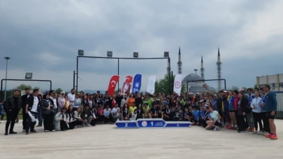 BUÜ’de "Aileler Yarışıyor" temalı oryantiring bayrak yarışı