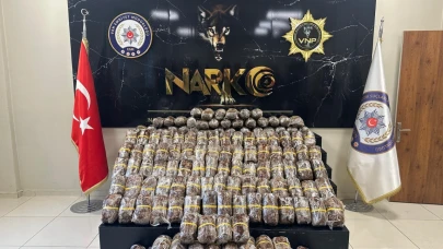 Van'da 84 kilo 460 gram esrar ele geçirildi