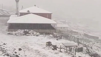 Doğu Karadeniz yaylalarında kış devam ediyor
