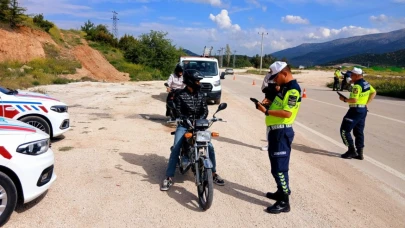 Antalya'da motosikletlilere yönelik denetimde 3,4 milyon TL ceza kesildi