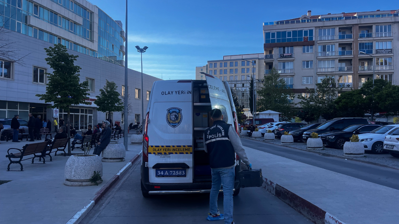 Beylikdüzü'nde hastane bahçesinde silahlı saldırı! 1 yaralı