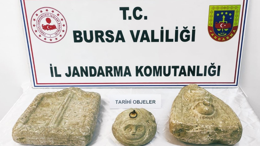 Jandarmadan tarihi eser operasyonu: 2 gözaltı