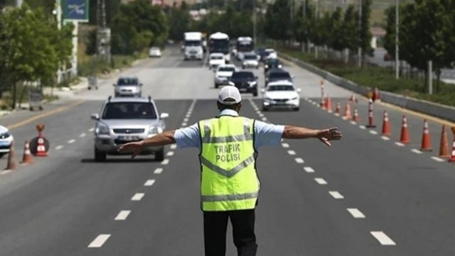 Bursa trafiğine 19 Mayıs ayarı! Bazı yollar trafiğe kapatılacak