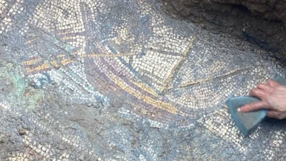 Papa'nın ziyaret edeceği İznik'te Hz. İsa döneminden kaldığı iddia edilen mozaik bulundu