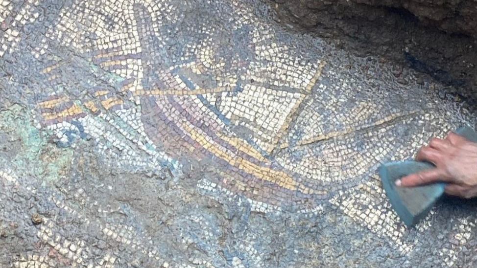 Papa'nın ziyaret edeceği İznik'te Hz. İsa döneminden kaldığı iddia edilen mozaik bulundu