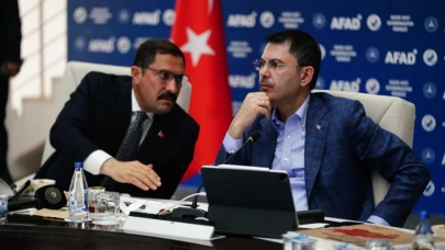 Bakan Kurum: Deprem bölgesindeki çalışmalar, bir milletin kararlılığının göstergesidir