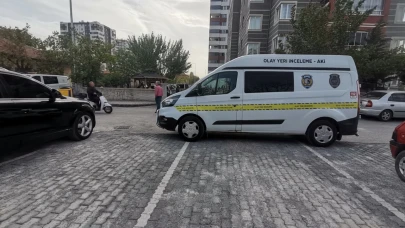 Kayseri'de 8'inci kattan düşen şahıs hayatını kaybetti