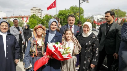 Bakan Göktaş Kütahya’da temaslarda bulundu
