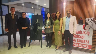 Genel Sağlık İş'ten Nöbetçi Gazete yazarlarına plaket