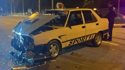 Karabük'te iki otomobil çarpıştı: 4 yaralı